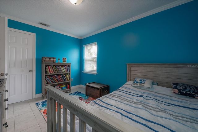 5937 13TH AVENUE N, St Petersburg, FL 33710