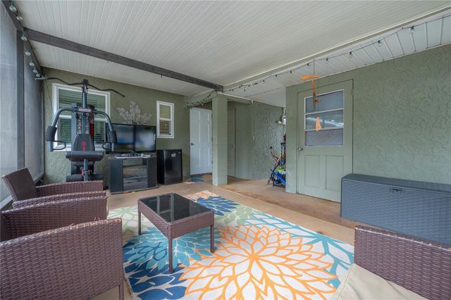5937 13TH AVENUE N, St Petersburg, FL 33710