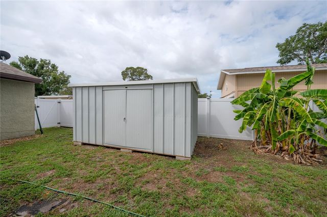 5937 13TH AVENUE N, St Petersburg, FL 33710