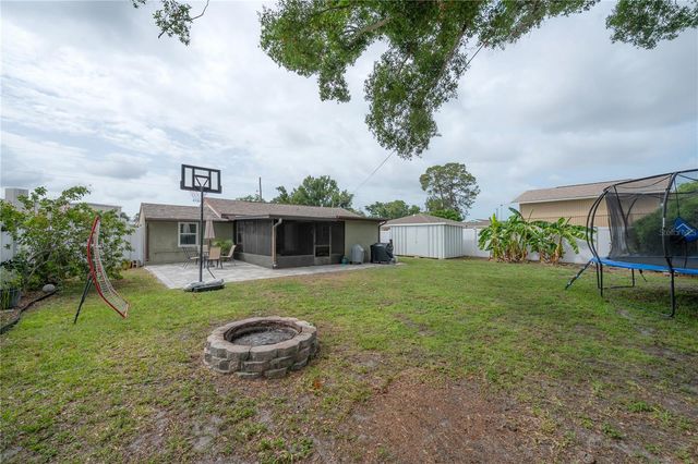 5937 13TH AVENUE N, St Petersburg, FL 33710