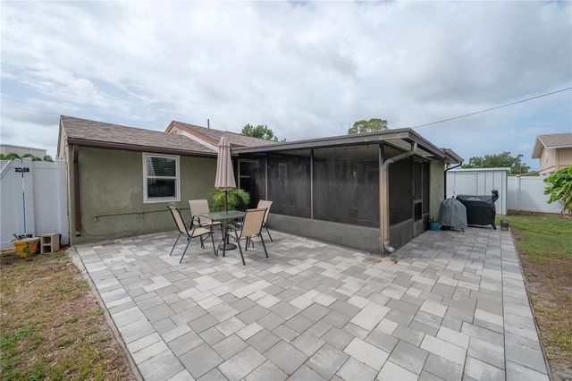 5937 13TH AVENUE N, St Petersburg, FL 33710