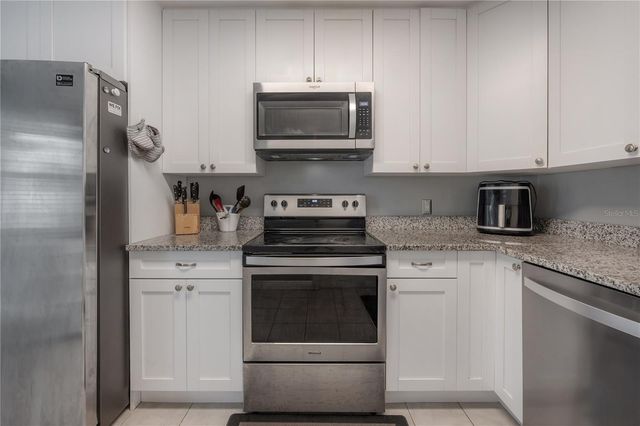 5937 13TH AVENUE N, St Petersburg, FL 33710