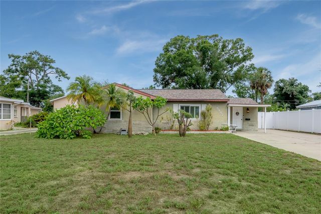 5937 13TH AVENUE N, St Petersburg, FL 33710