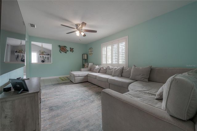 5937 13TH AVENUE N, St Petersburg, FL 33710