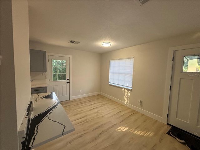 8 KINGS CIRCLE, Brooksville, FL 34601