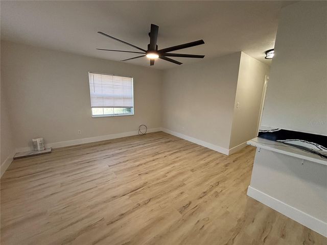 8 KINGS CIRCLE, Brooksville, FL 34601