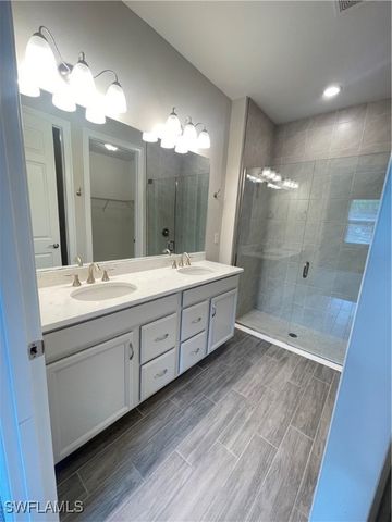 1011 Enbrook LOOP, Naples, FL 34114