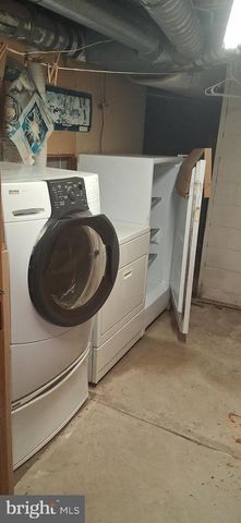 305 HANNA KURTZ RD, Birdsboro, PA 19508