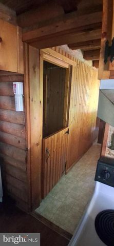 305 HANNA KURTZ RD, Birdsboro, PA 19508