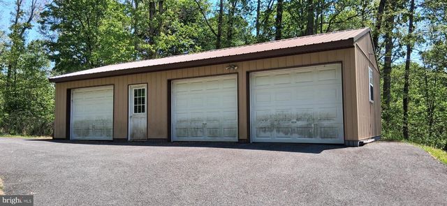 305 HANNA KURTZ RD, Birdsboro, PA 19508