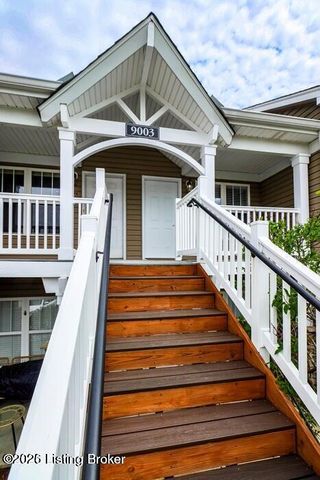 9003 Falcon Crest Ct 205, Louisville, KY 40219