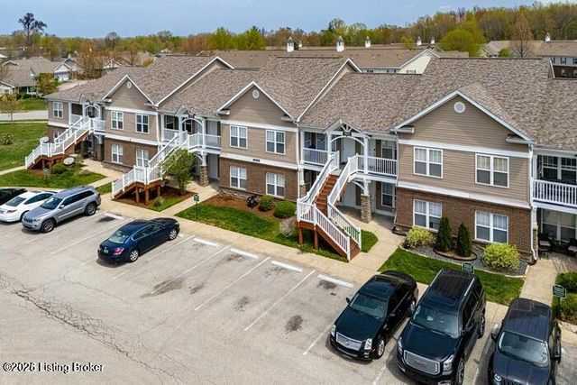 9003 Falcon Crest Ct 205, Louisville, KY 40219