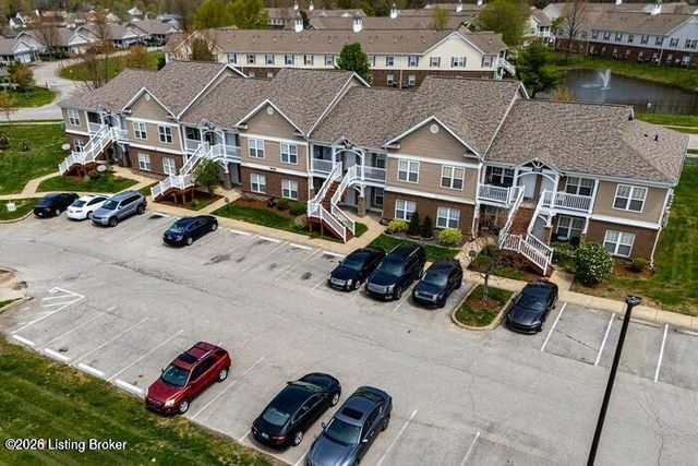 9003 Falcon Crest Ct 205, Louisville, KY 40219