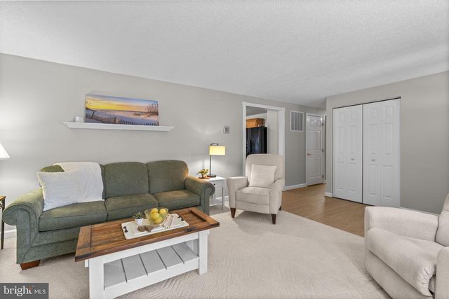 4936 WHARFF LN, Ellicott City, MD 21043