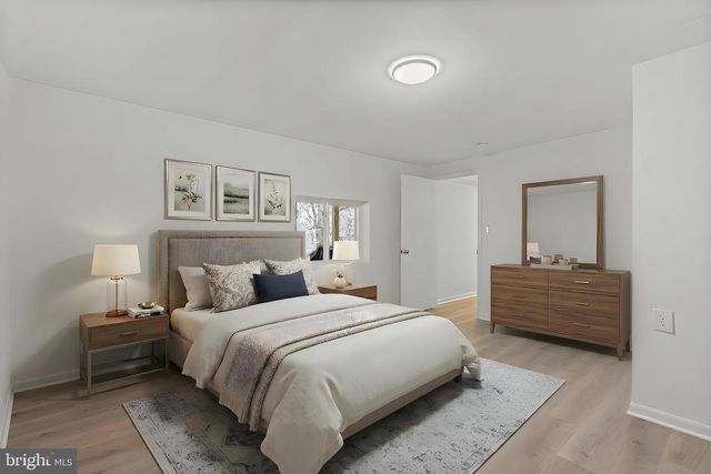 4936 WHARFF LN, Ellicott City, MD 21043