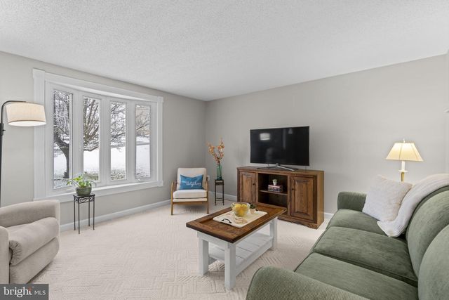 4936 WHARFF LN, Ellicott City, MD 21043