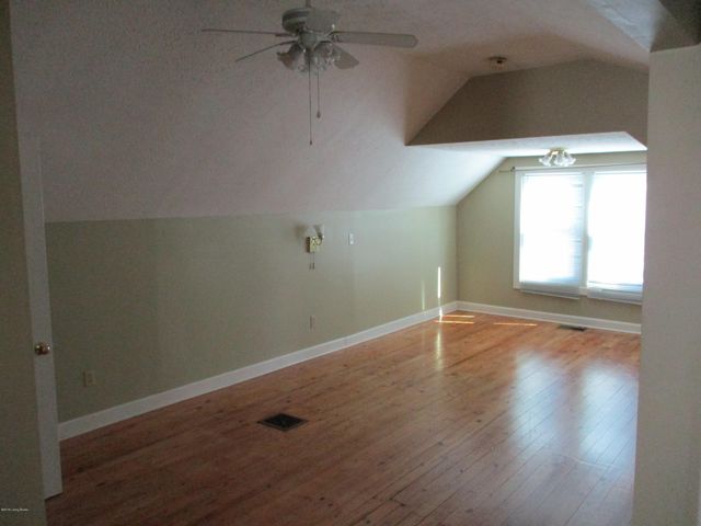 4214 Winchester Rd, Louisville, KY 40207