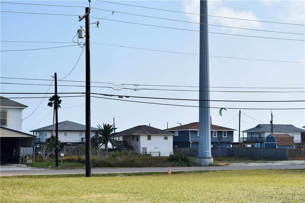 1222 Laguna Shores, Corpus Christi, TX 78418 — photo 2