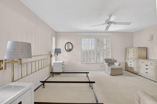 10939 Roebelini Palm Court A, Boynton Beach, FL 33437