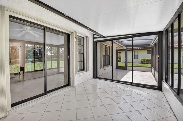 10939 Roebelini Palm Court A, Boynton Beach, FL 33437
