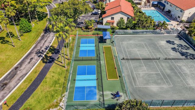 10939 Roebelini Palm Court A, Boynton Beach, FL 33437