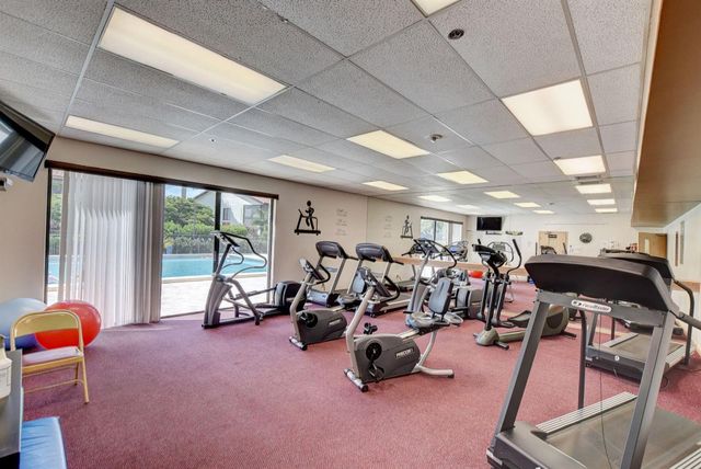 10939 Roebelini Palm Court A, Boynton Beach, FL 33437