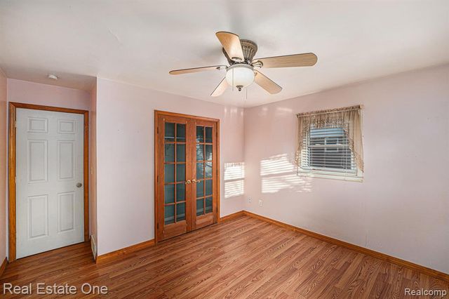 6295 N Beck Road, Canton, MI 48187