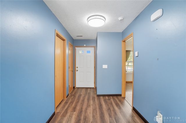 2821 Raxit Court, Xenia, OH 45385