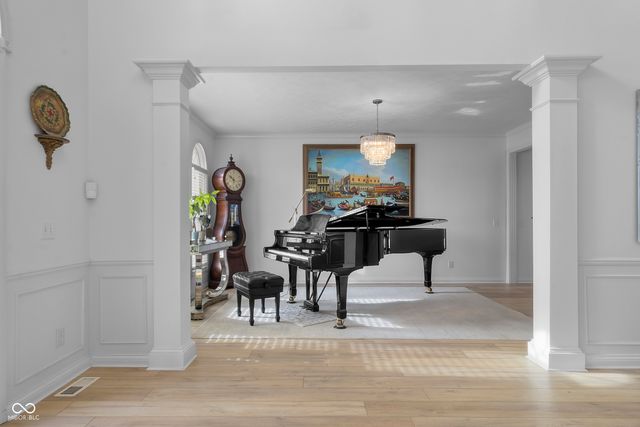 13462 Spotswood Street, Carmel, IN 46032