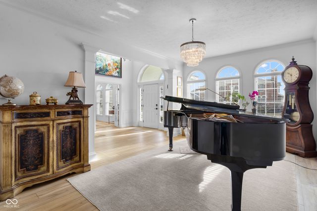 13462 Spotswood Street, Carmel, IN 46032