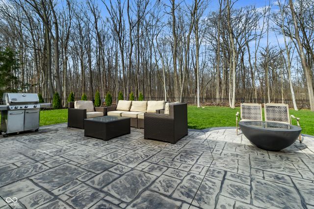 13462 Spotswood Street, Carmel, IN 46032