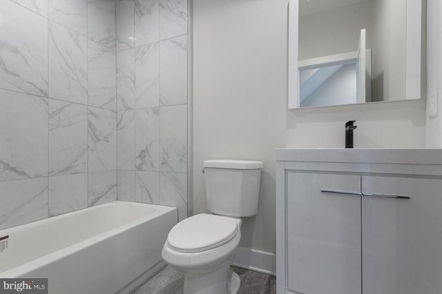 2722 LATONA ST, Philadelphia, PA 19146