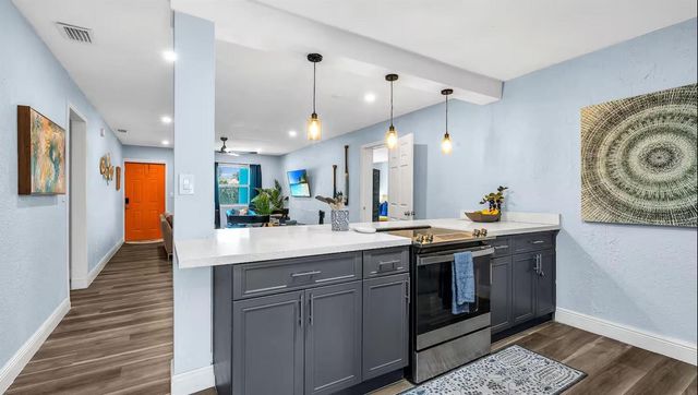 138 E 22ND Court, Riviera Beach, FL 33404