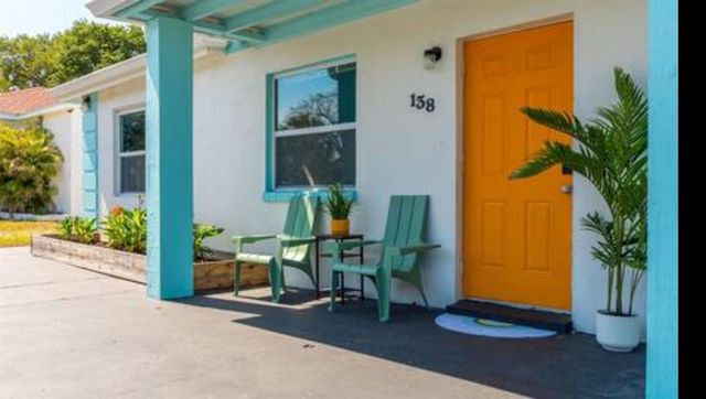 138 E 22ND Court, Riviera Beach, FL 33404