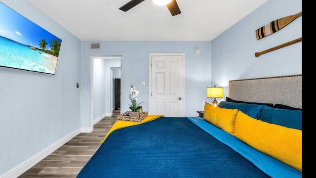 138 E 22ND Court, Riviera Beach, FL 33404