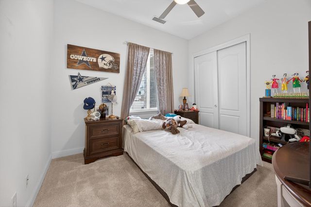 2749 19th Avenue, Kingsburg, CA 93631