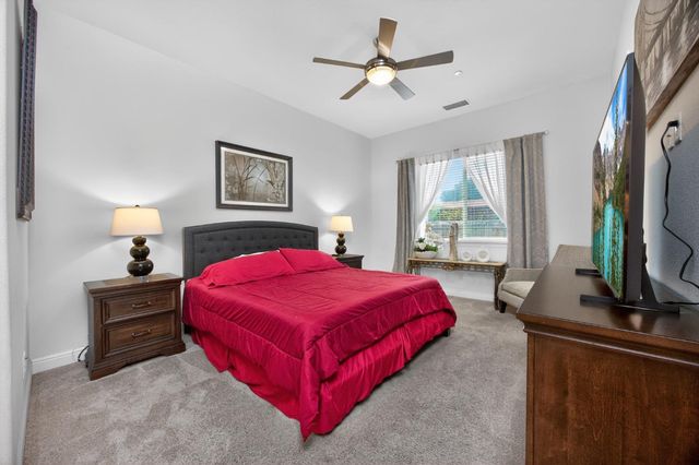 2749 19th Avenue, Kingsburg, CA 93631