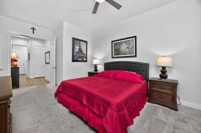 2749 19th Avenue, Kingsburg, CA 93631