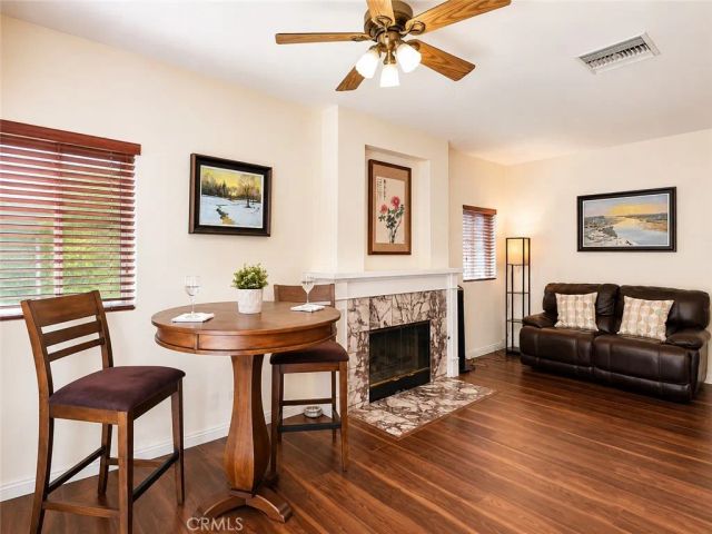 430 W Walnut, Monrovia, CA 91016