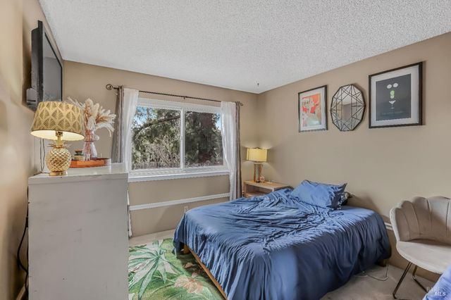 3946 Alexander St, Napa, CA 94558