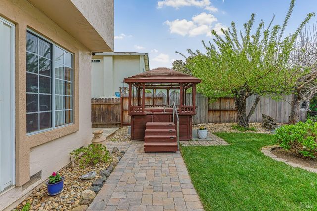 3946 Alexander St, Napa, CA 94558