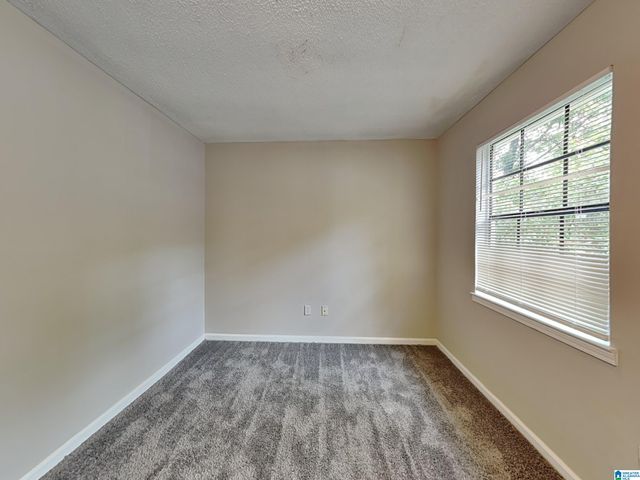 1713 6TH PLACE CIRCLE NW, Center Point, AL 35215