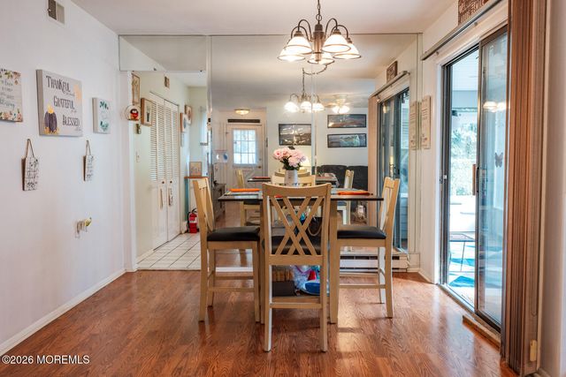 9 Elmswell Avenue, Manchester, NJ 08759