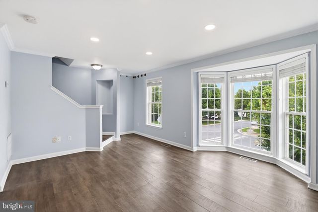 43756 TOLAMAC DR, Ashburn, VA 20147