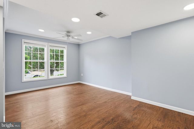 43756 TOLAMAC DR, Ashburn, VA 20147