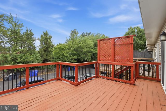 43756 TOLAMAC DR, Ashburn, VA 20147