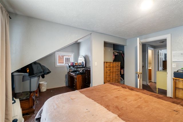 314 Oakwood Avenue, Jackson, MI 49203