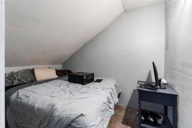 314 Oakwood Avenue, Jackson, MI 49203