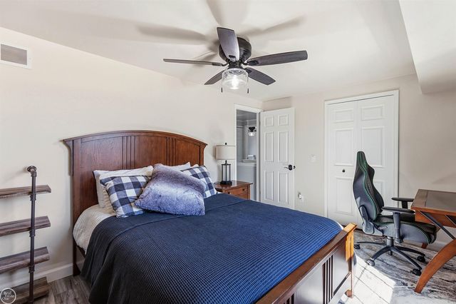 26113 Birchcrest Drive, Chesterfield, MI 48051