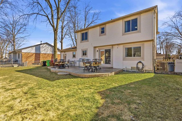 26113 Birchcrest Drive, Chesterfield, MI 48051